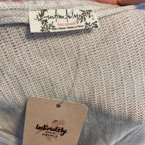 Free People Grey Top - Picture 2 of 5